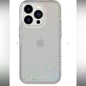 iPhone 14 Pro tech21 case